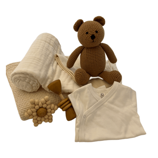 Deluxe Bear Baby Gift Basket